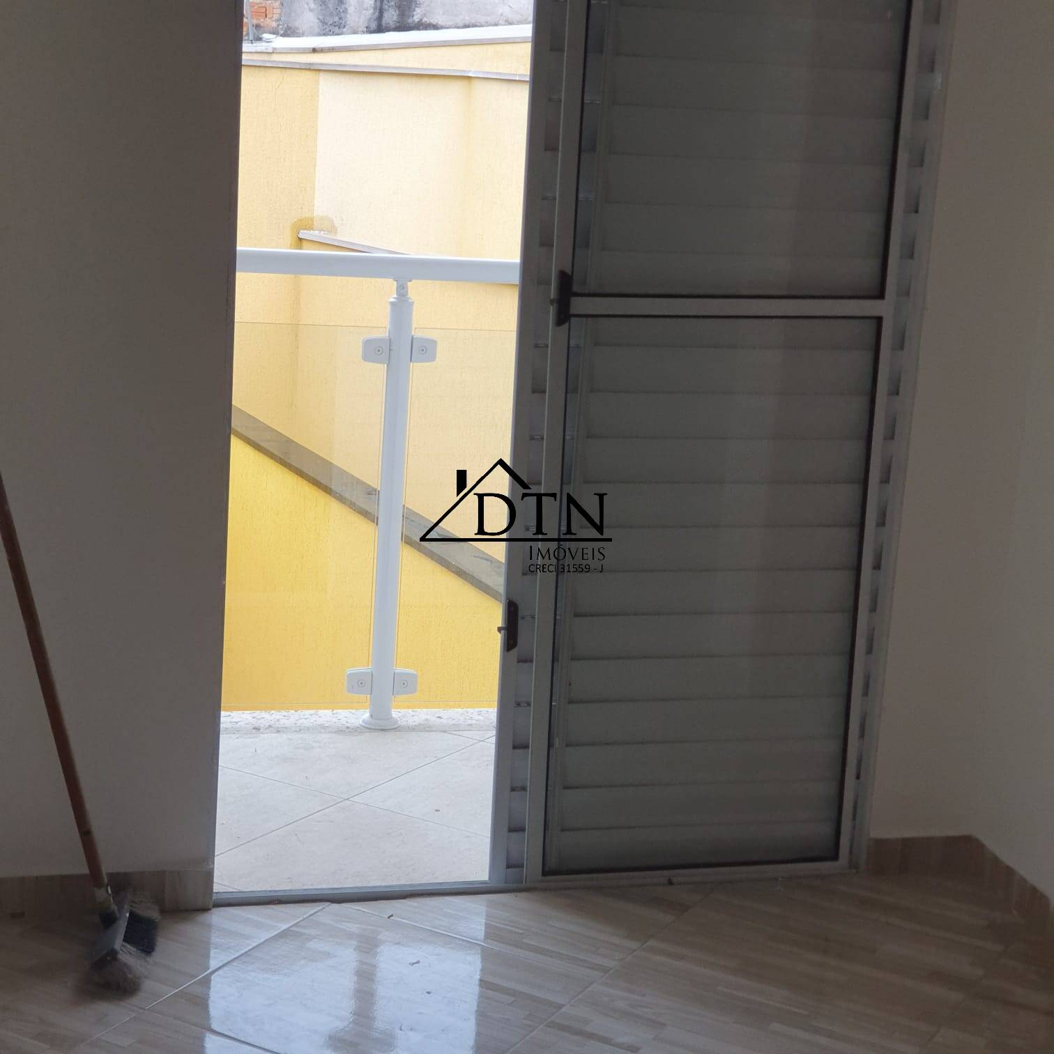 Casa à venda com 3 quartos, 100m² - Foto 13