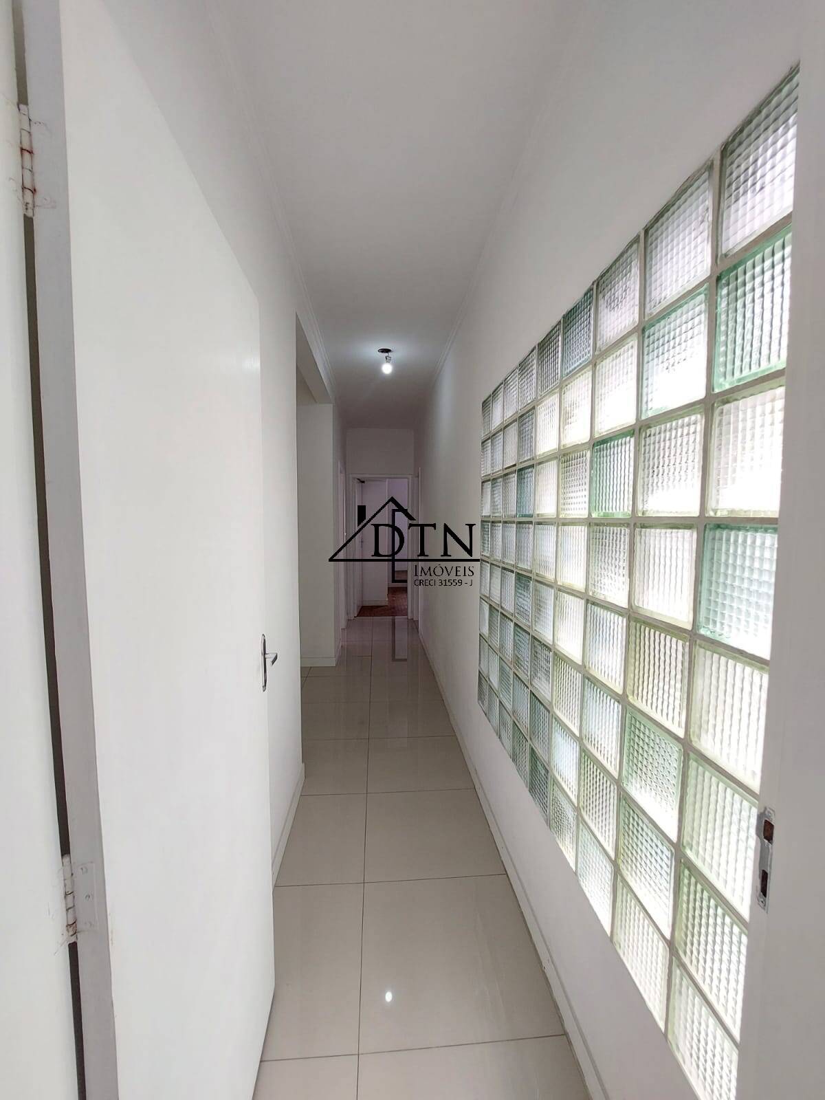 Sobrado à venda com 3 quartos, 243m² - Foto 22