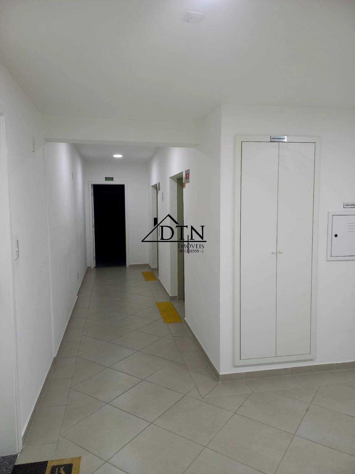 Apartamento à venda com 2 quartos, 43m² - Foto 29