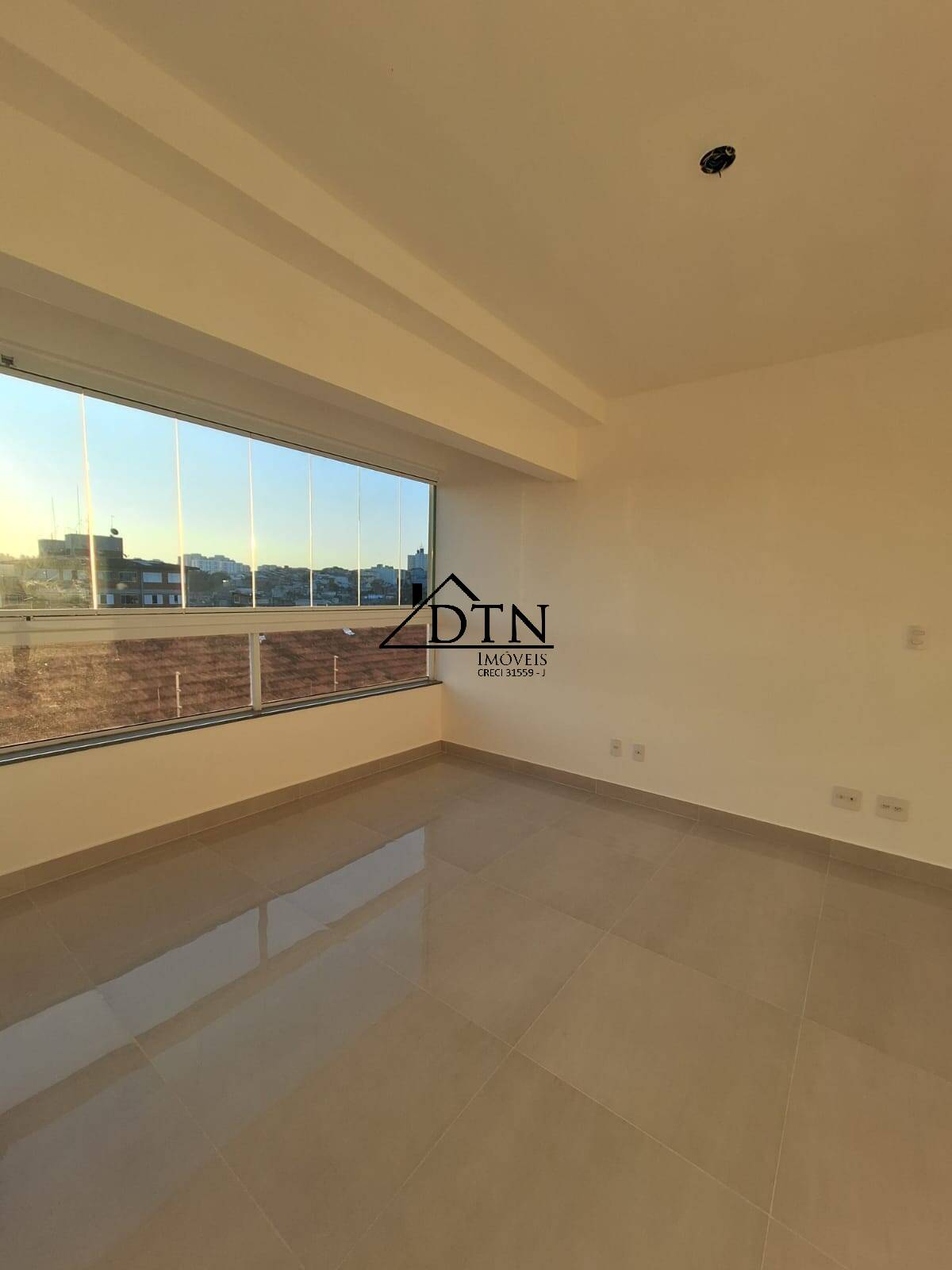 Apartamento à venda com 2 quartos, 58m² - Foto 6