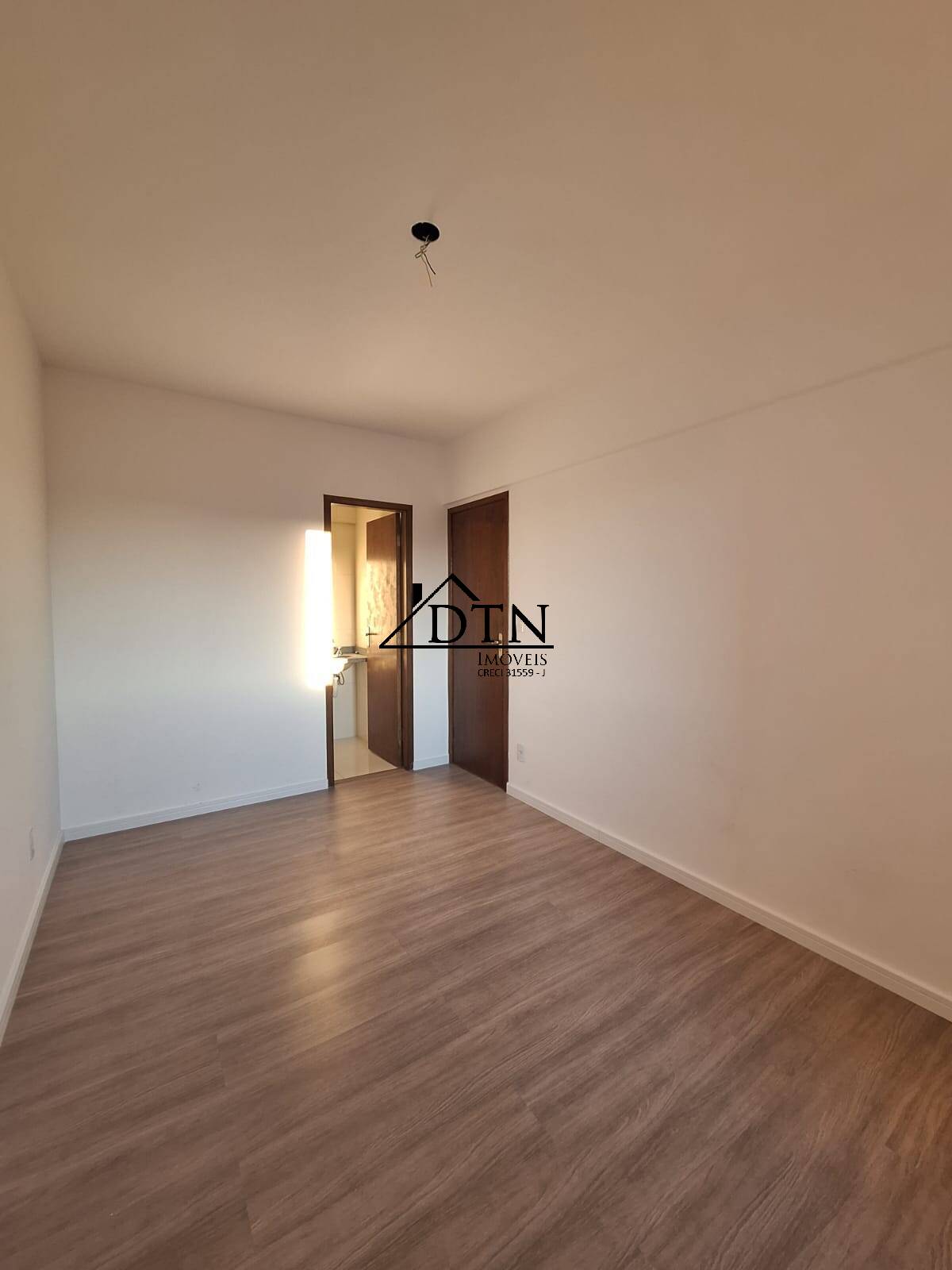 Apartamento à venda com 2 quartos, 58m² - Foto 10