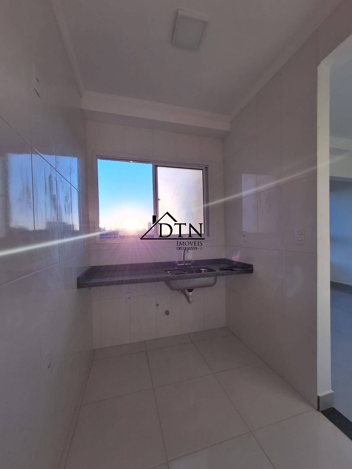 Apartamento à venda com 2 quartos, 58m² - Foto 19