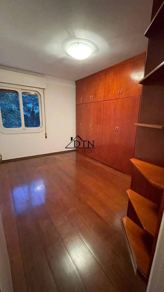 Apartamento à venda com 3 quartos, 96m² - Foto 9