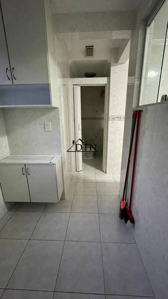 Apartamento à venda com 3 quartos, 96m² - Foto 12