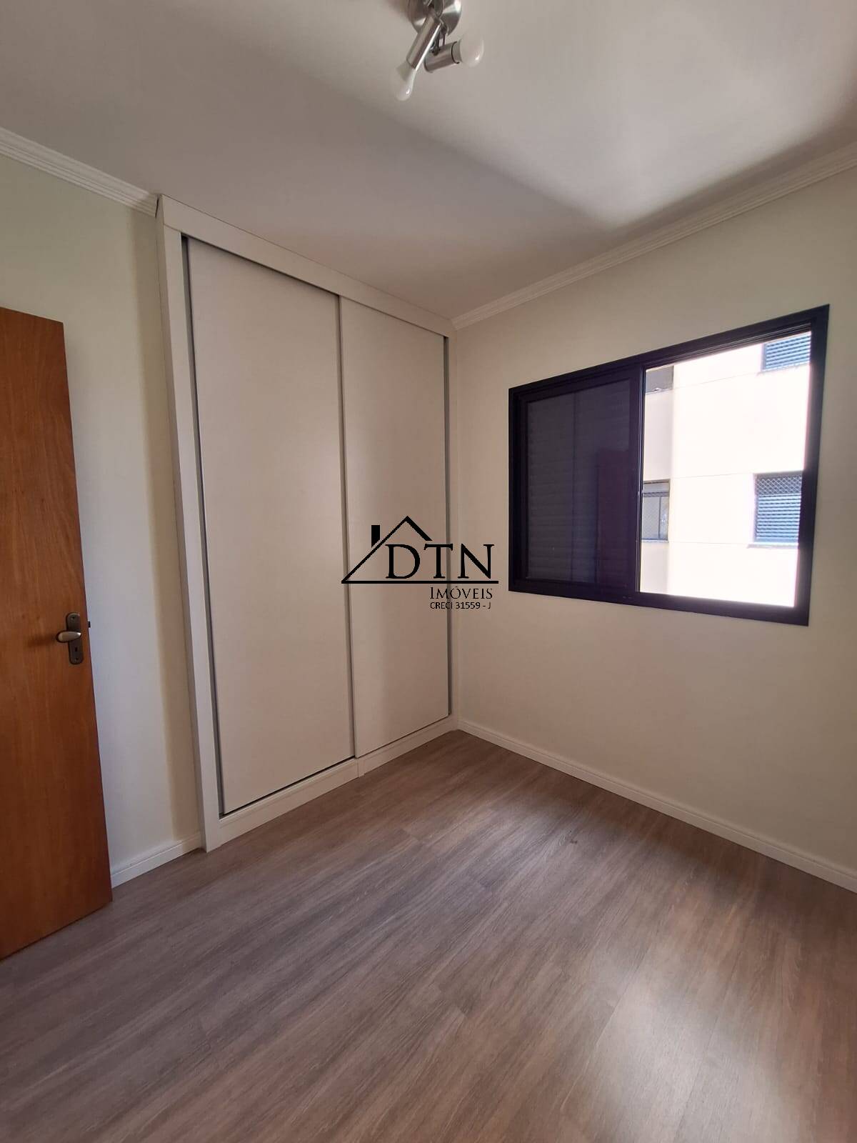 Apartamento à venda com 3 quartos, 79m² - Foto 13