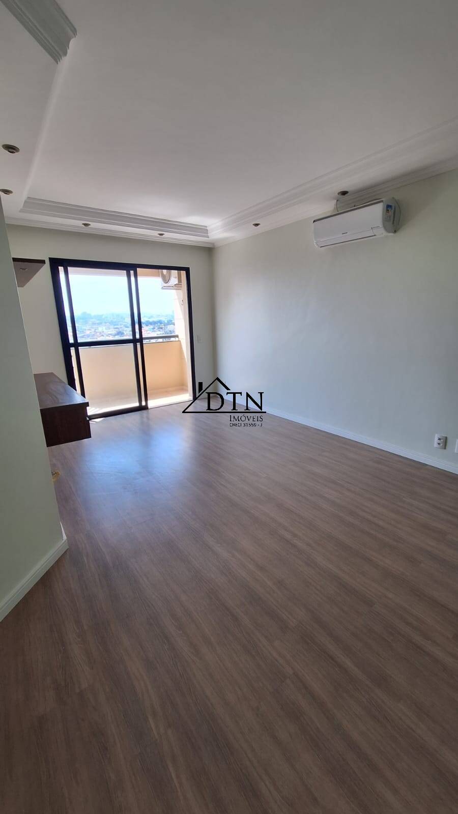 Apartamento à venda com 3 quartos, 79m² - Foto 3