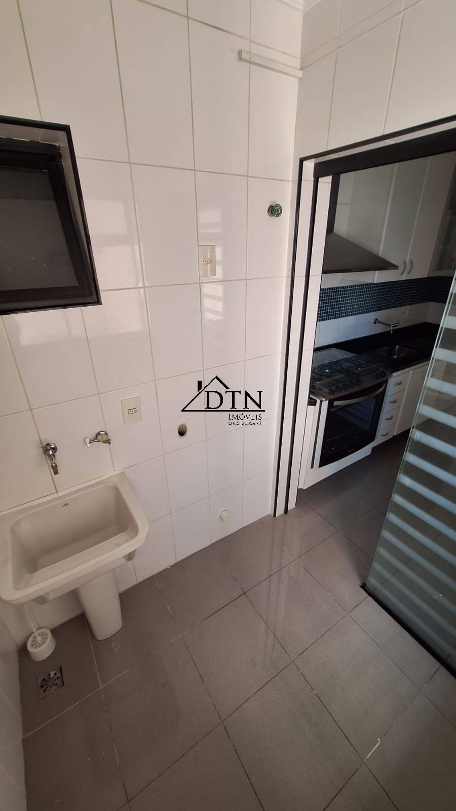 Apartamento à venda com 3 quartos, 79m² - Foto 29