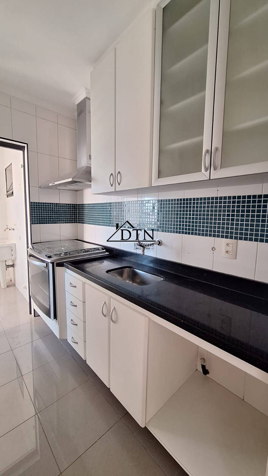 Apartamento à venda com 3 quartos, 79m² - Foto 24