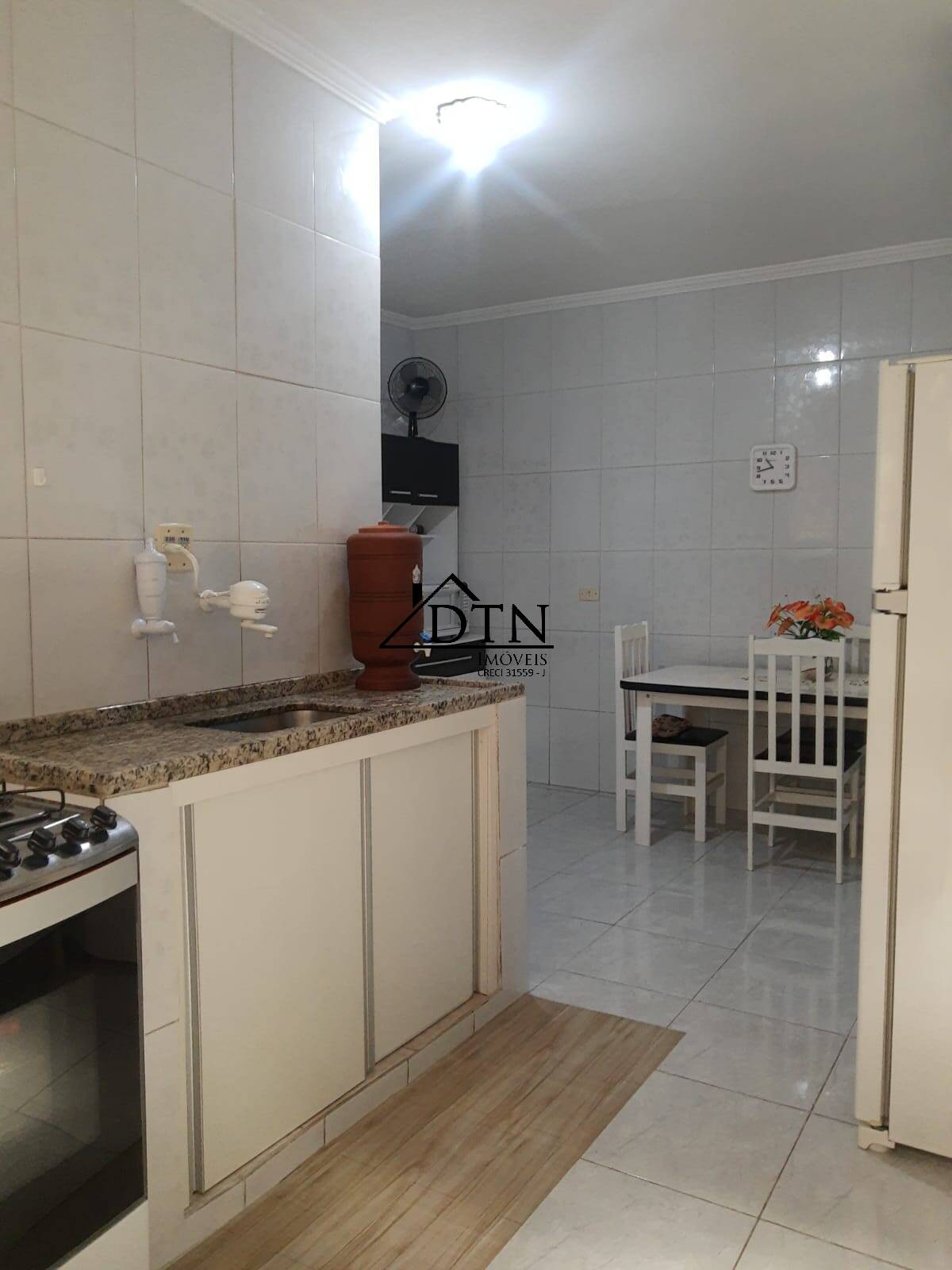 Casa à venda com 2 quartos, 231m² - Foto 26