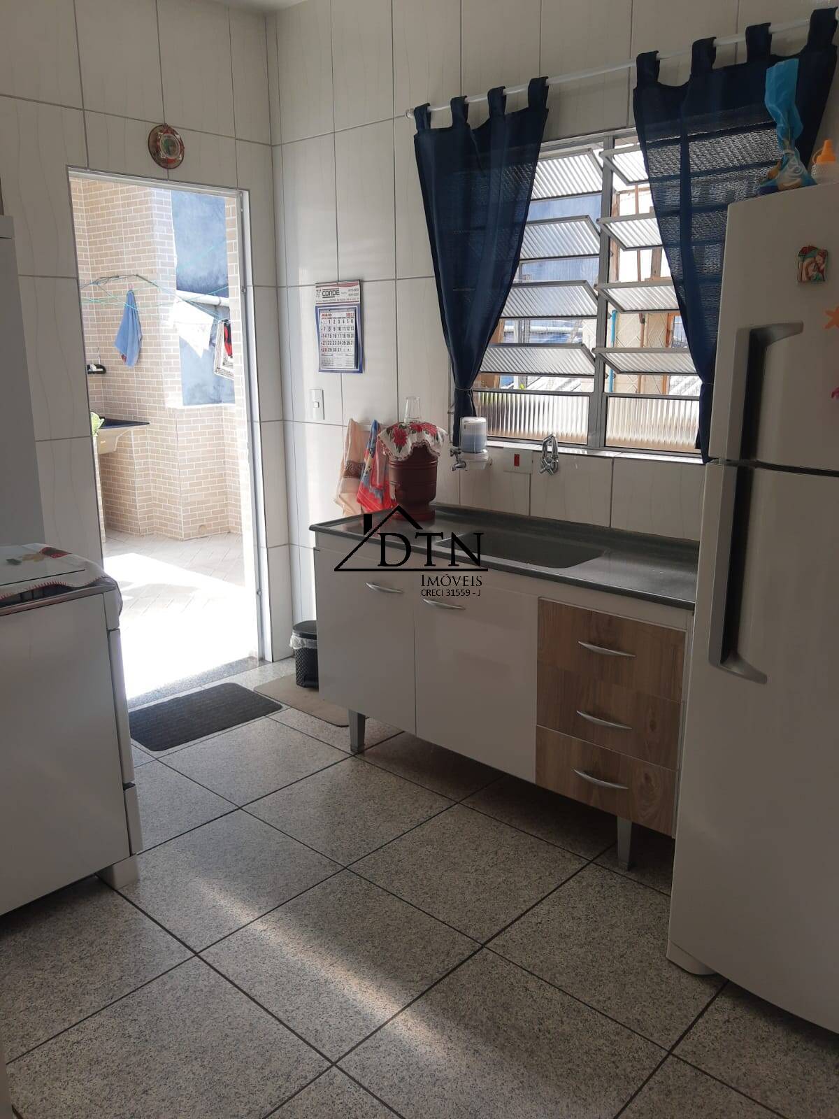 Casa à venda com 2 quartos, 231m² - Foto 41