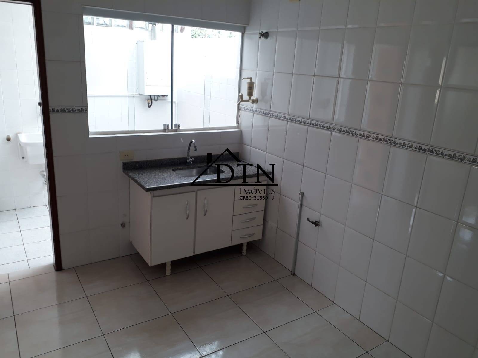 Casa à venda com 2 quartos, 110m² - Foto 22