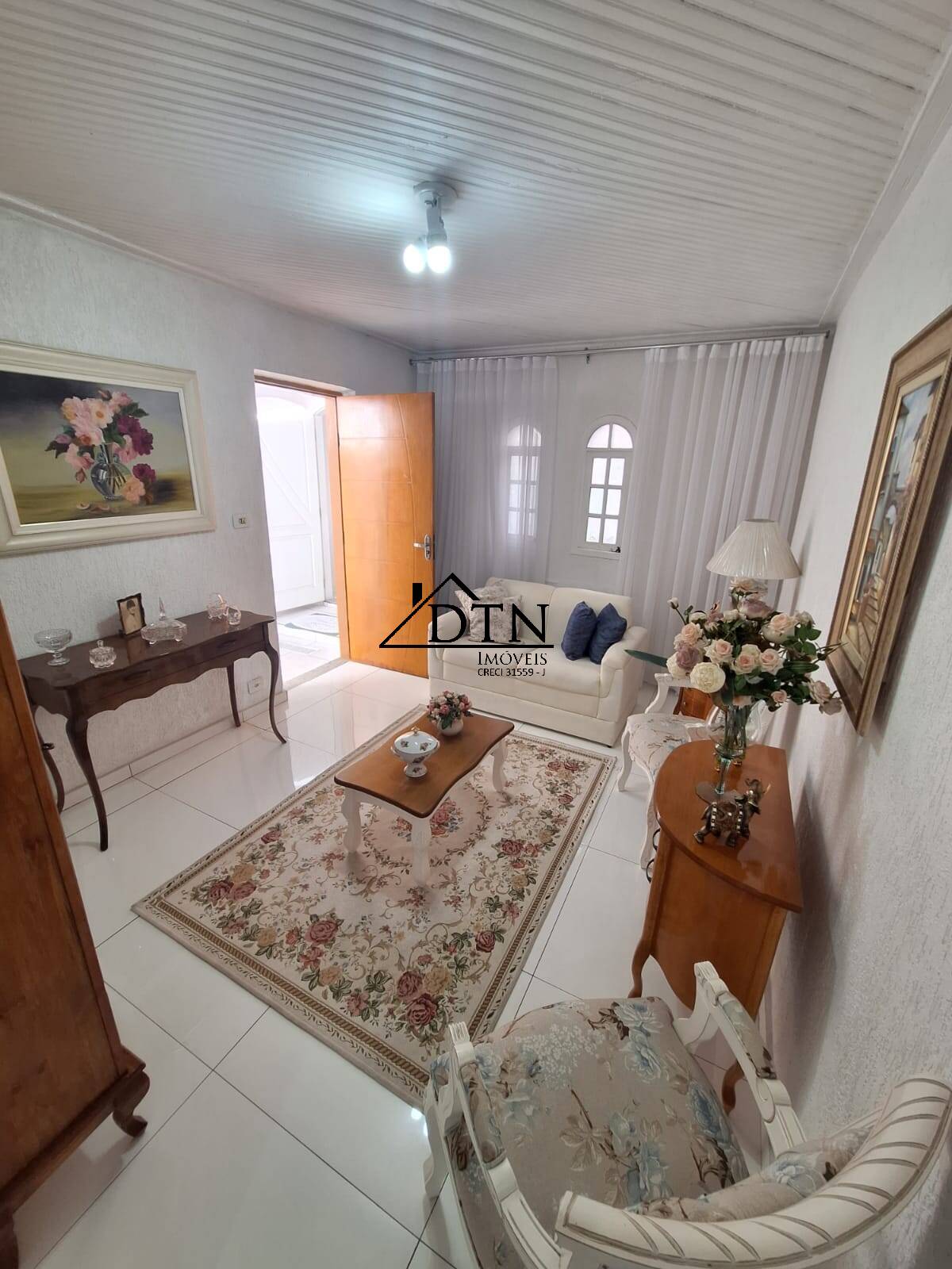 Casa à venda com 2 quartos, 104m² - Foto 4