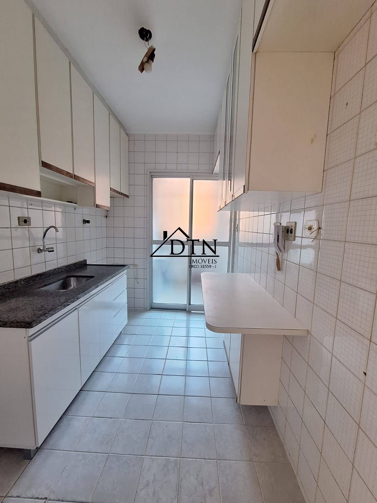 Apartamento à venda com 3 quartos, 66m² - Foto 4