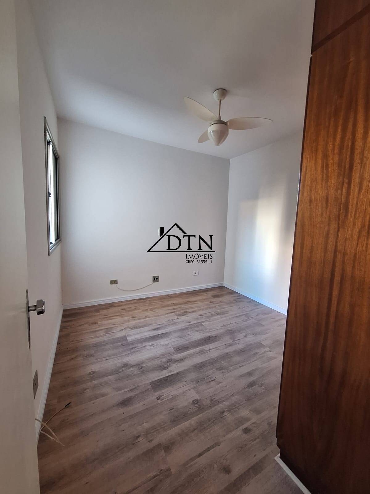 Apartamento à venda com 3 quartos, 66m² - Foto 14