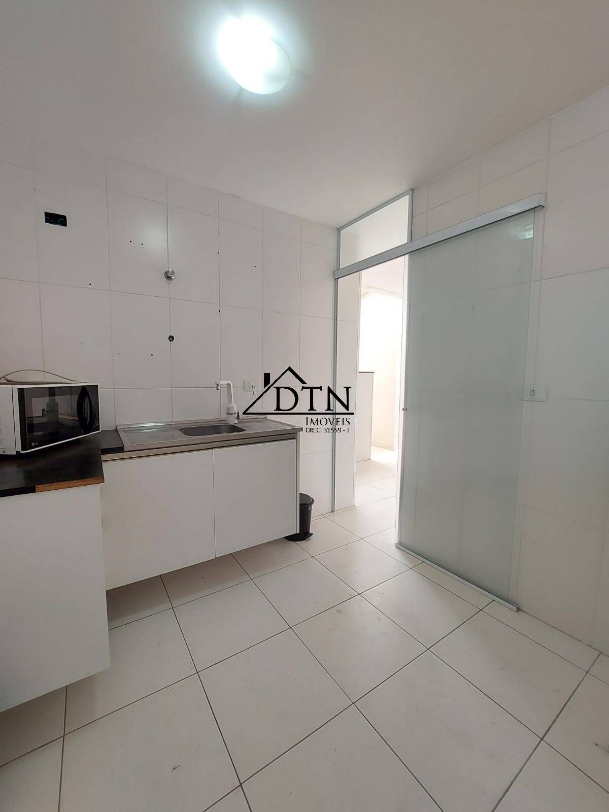 Apartamento à venda com 1 quarto, 60m² - Foto 7