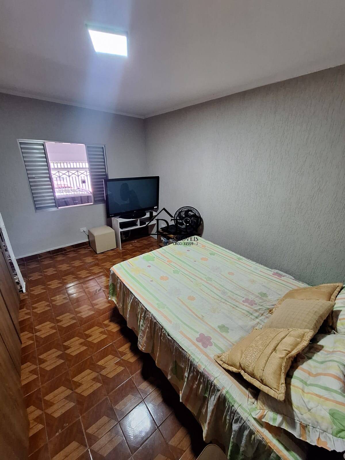 Casa à venda com 4 quartos, 137m² - Foto 5