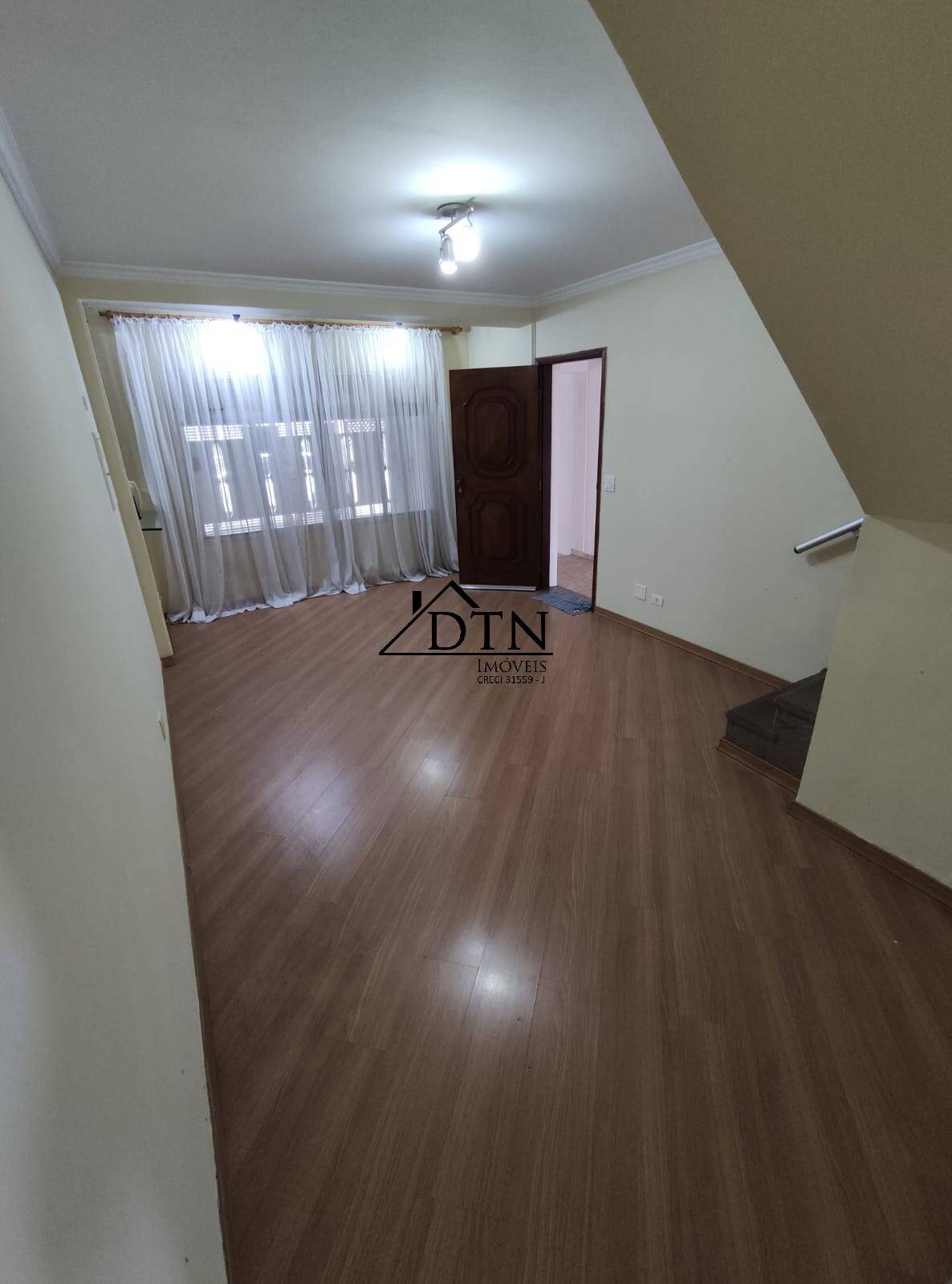 Sobrado à venda com 2 quartos, 181m² - Foto 5