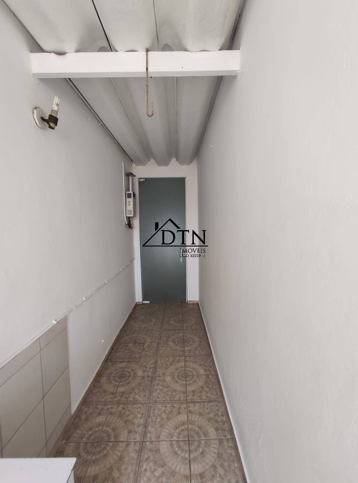 Sobrado à venda com 2 quartos, 181m² - Foto 25