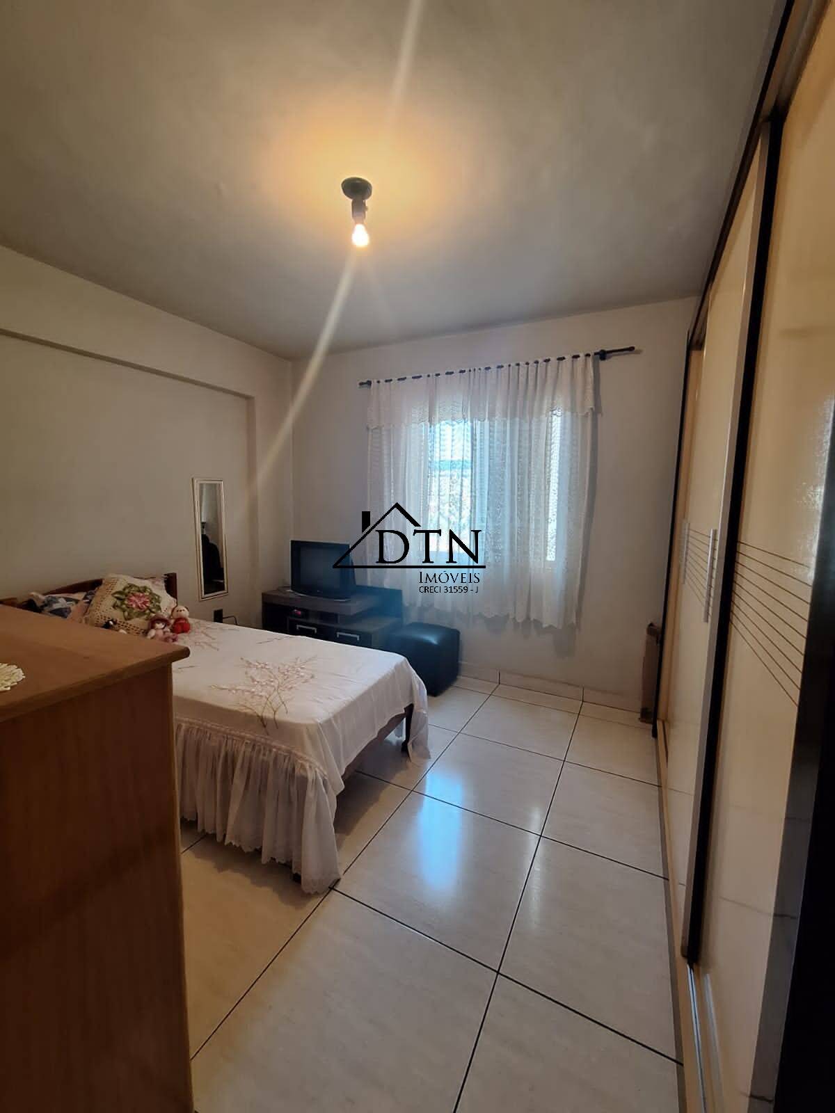 Apartamento à venda com 2 quartos, 84m² - Foto 10