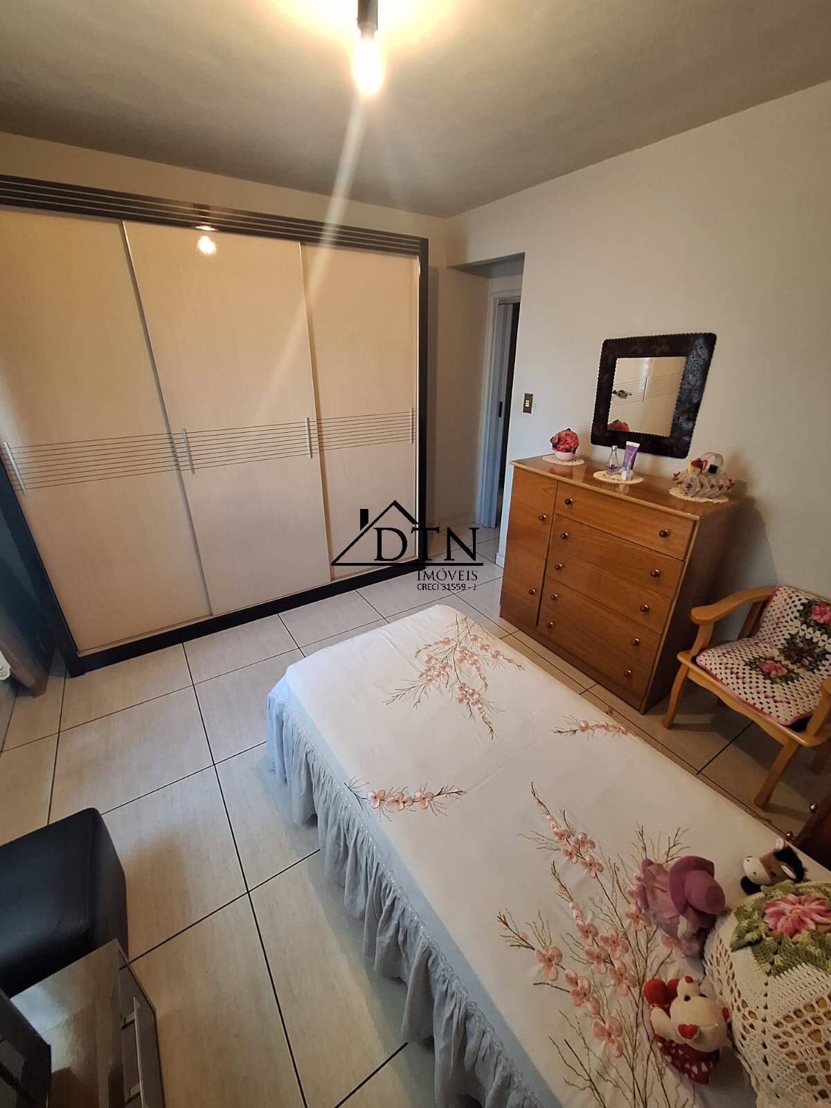 Apartamento à venda com 2 quartos, 84m² - Foto 13