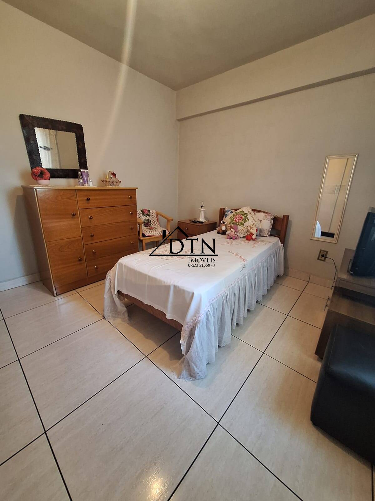 Apartamento à venda com 2 quartos, 84m² - Foto 12