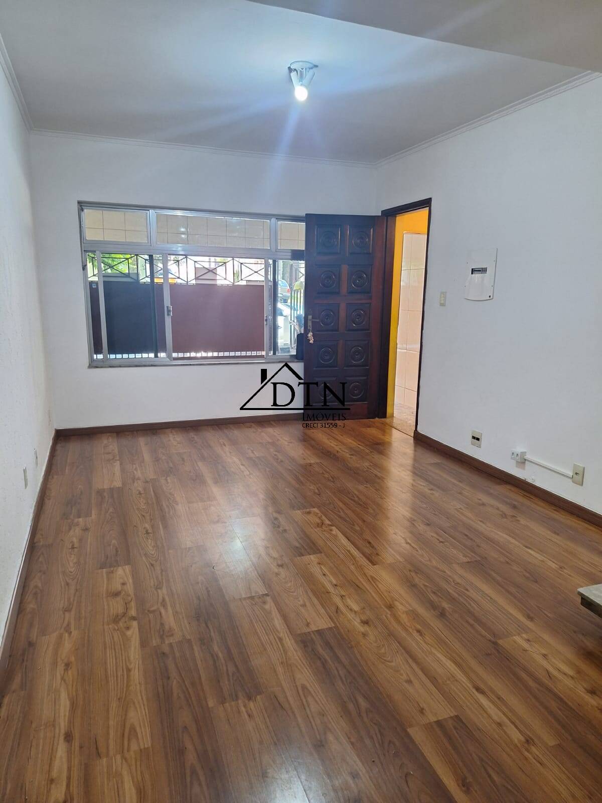 Sobrado à venda com 2 quartos, 109m² - Foto 1