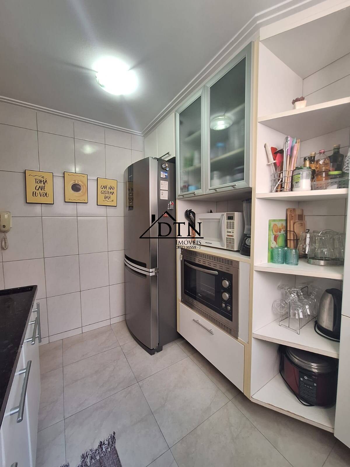 Apartamento à venda com 2 quartos, 105m² - Foto 17