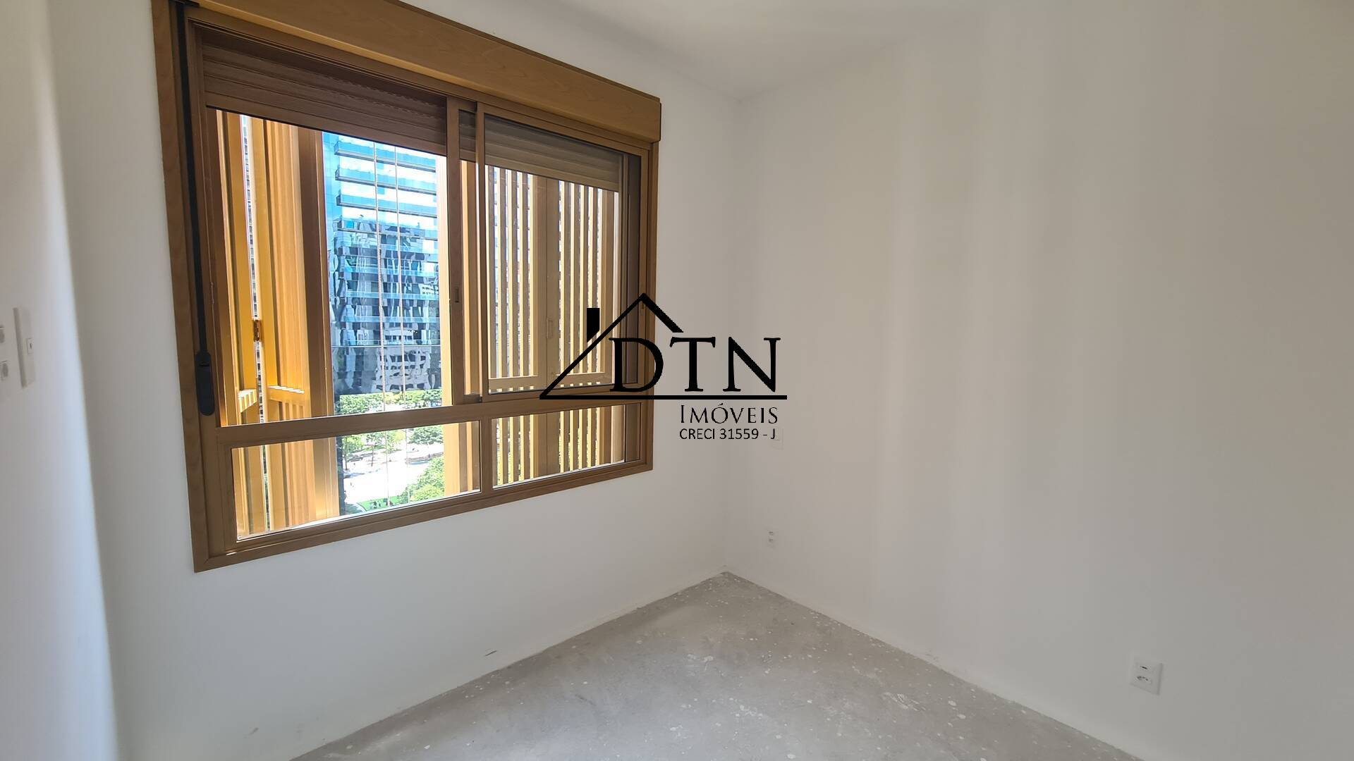 Apartamento à venda com 3 quartos, 147m² - Foto 11