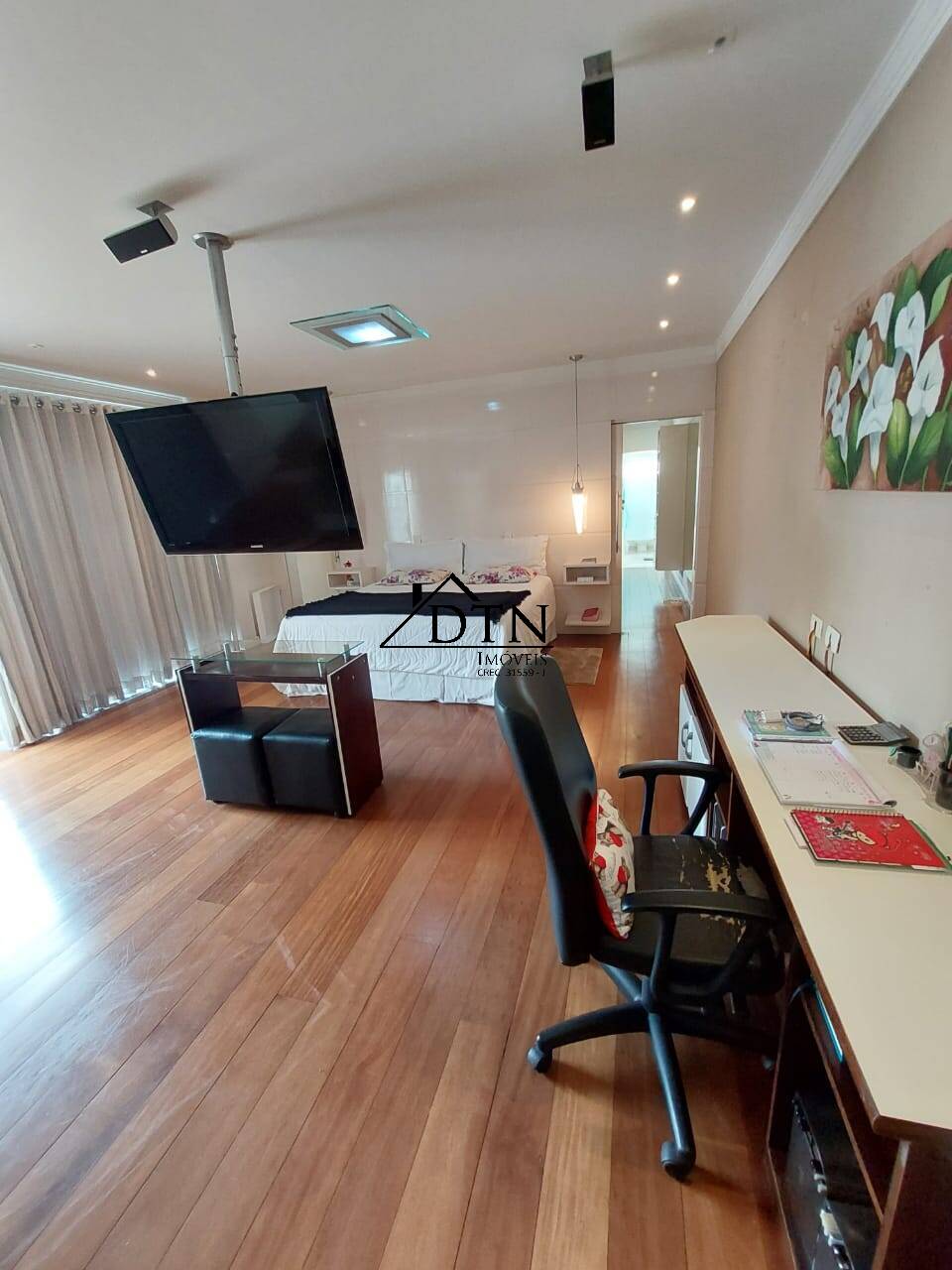 Sobrado à venda com 4 quartos, 701m² - Foto 35