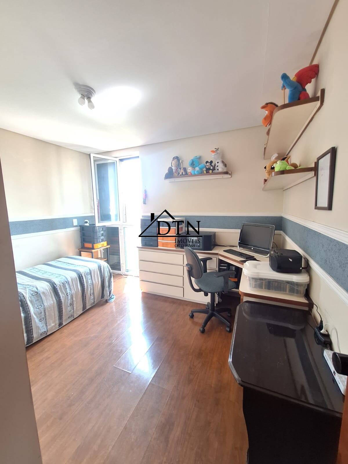 Apartamento à venda com 4 quartos, 157m² - Foto 15