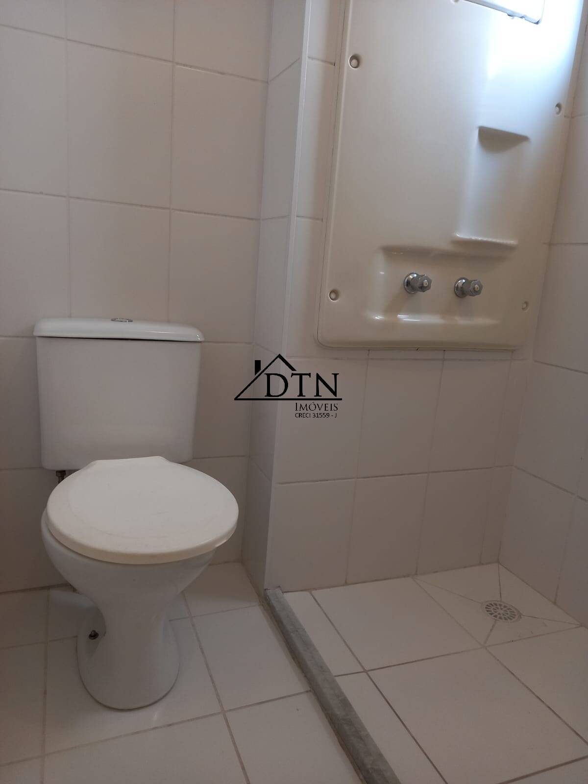 Apartamento à venda com 3 quartos, 64m² - Foto 19