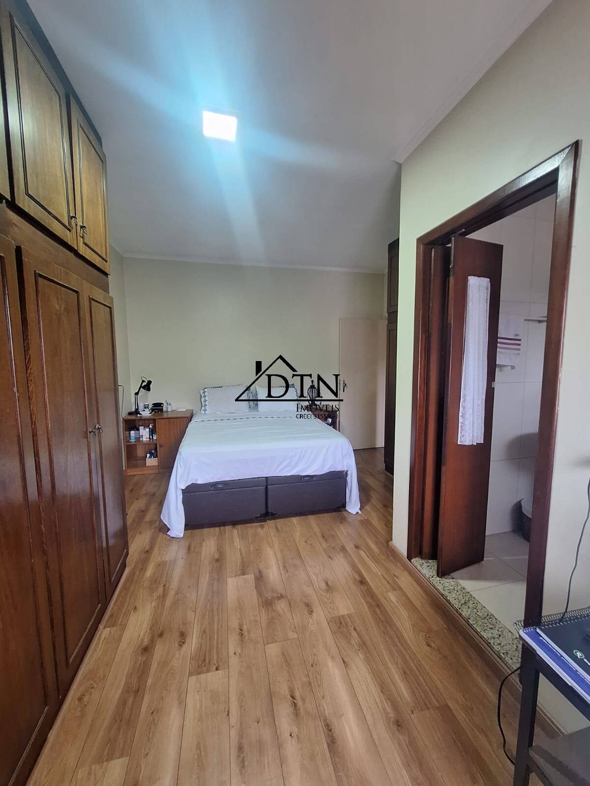 Sobrado à venda com 3 quartos, 263m² - Foto 18