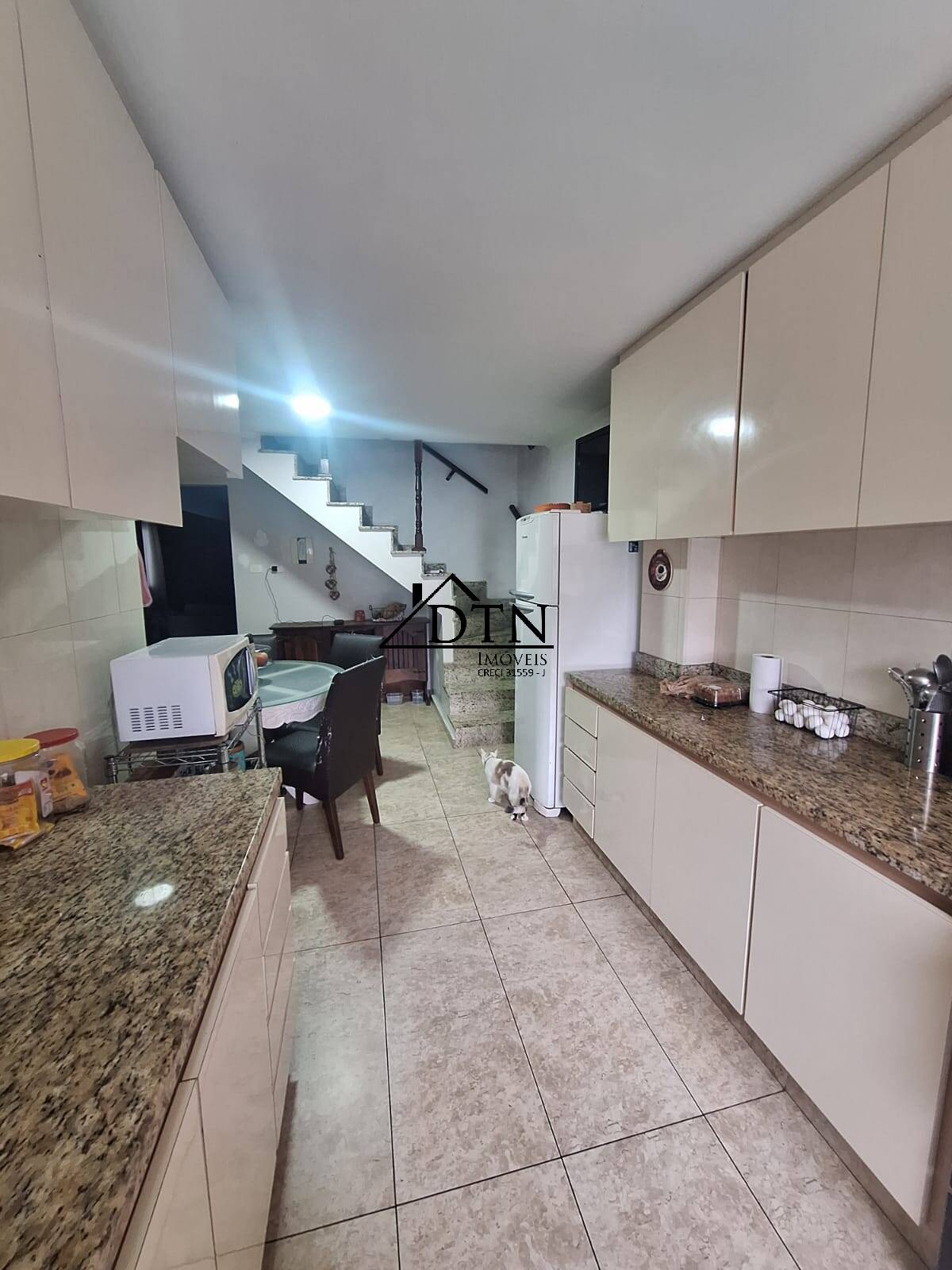 Sobrado à venda com 3 quartos, 263m² - Foto 22