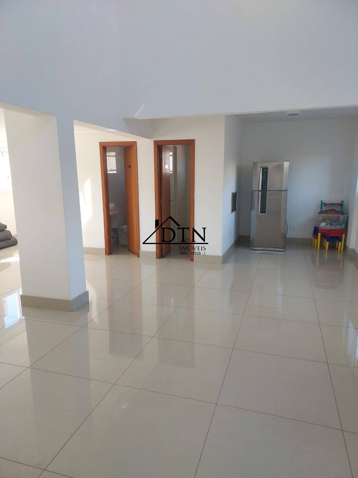 Apartamento à venda com 1 quarto, 42m² - Foto 24