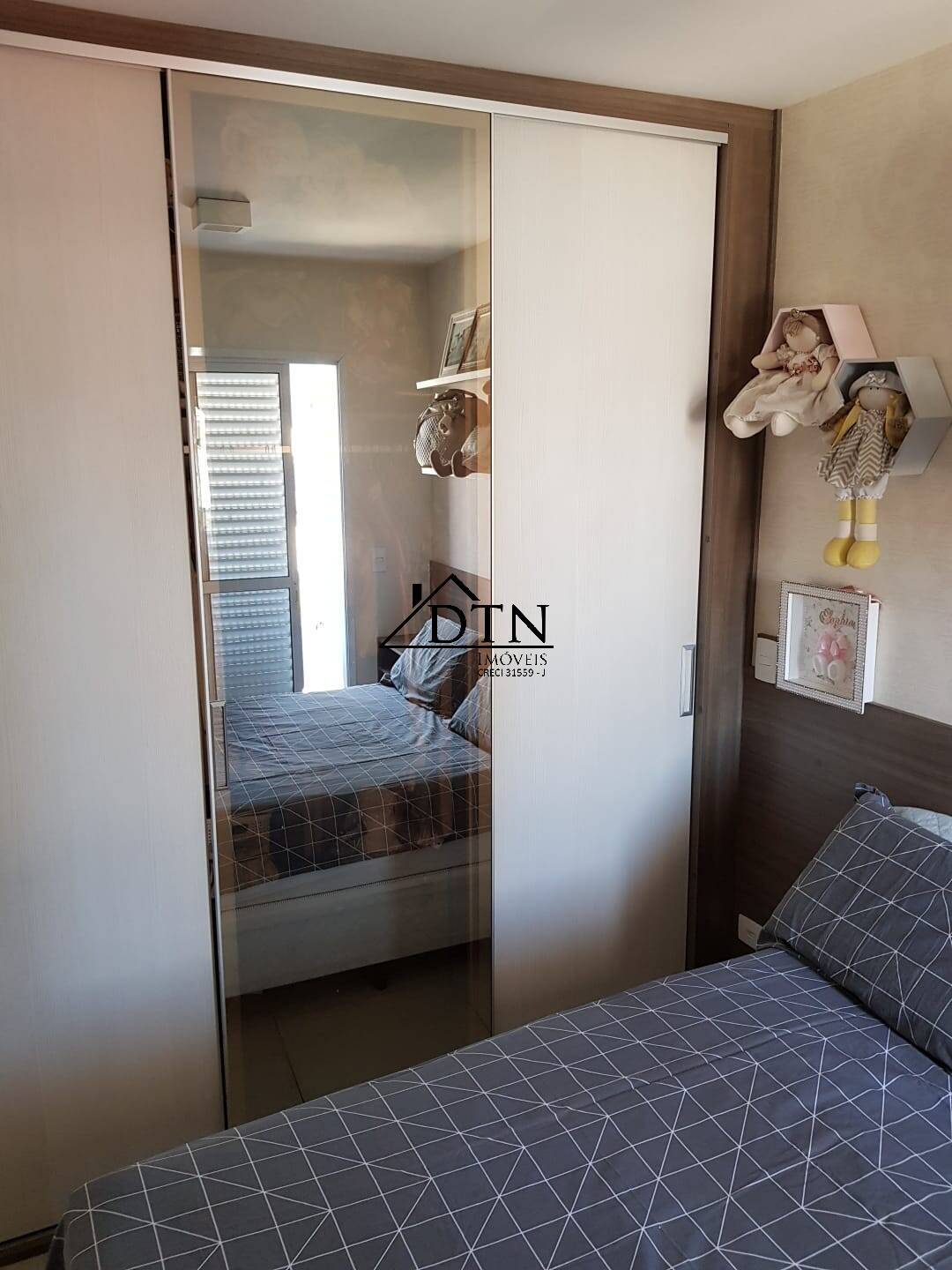 Apartamento à venda com 1 quarto, 42m² - Foto 11