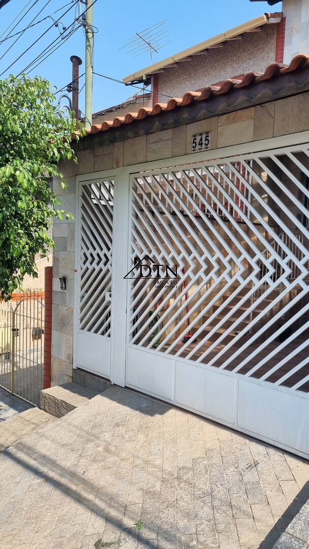 Sobrado à venda com 2 quartos, 150m² - Foto 1