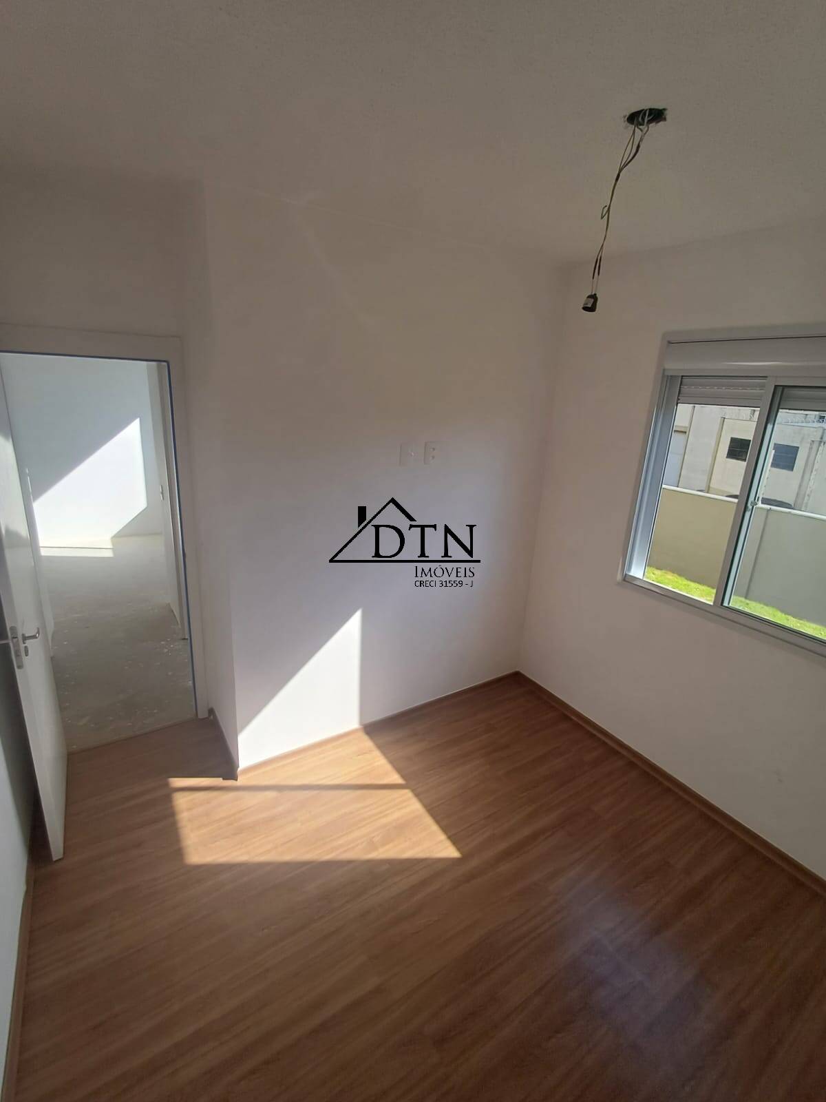 Apartamento à venda com 2 quartos, 42m² - Foto 4