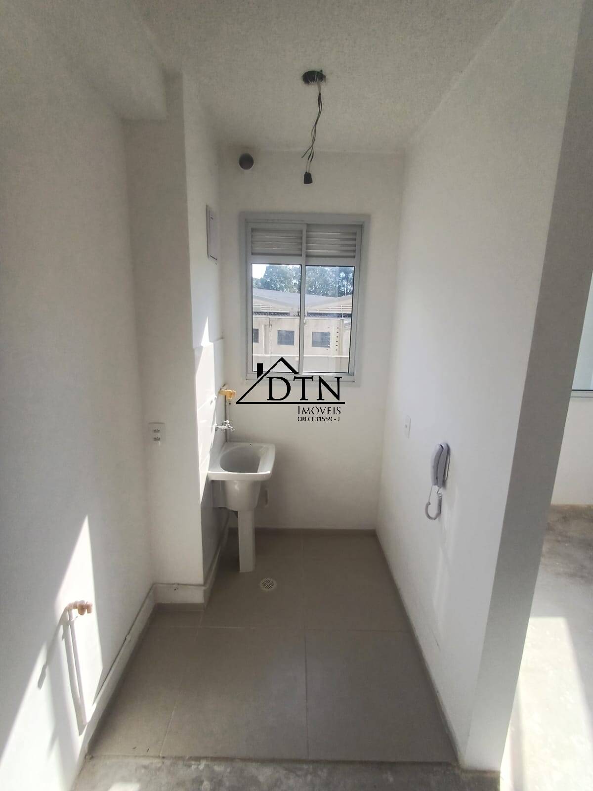 Apartamento à venda com 2 quartos, 42m² - Foto 8