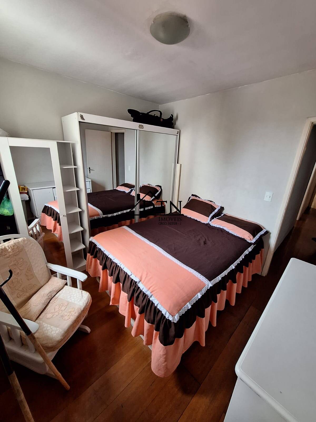 Casa à venda com 3 quartos, 162m² - Foto 11