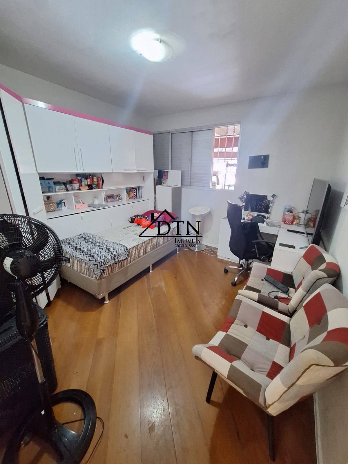 Casa à venda com 3 quartos, 162m² - Foto 16