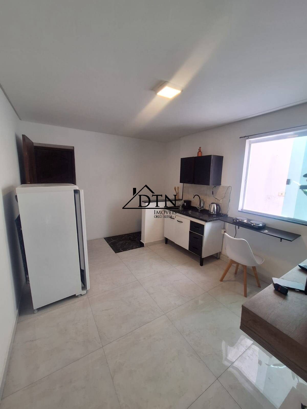 Apartamento à venda com 3 quartos, 70m² - Foto 4