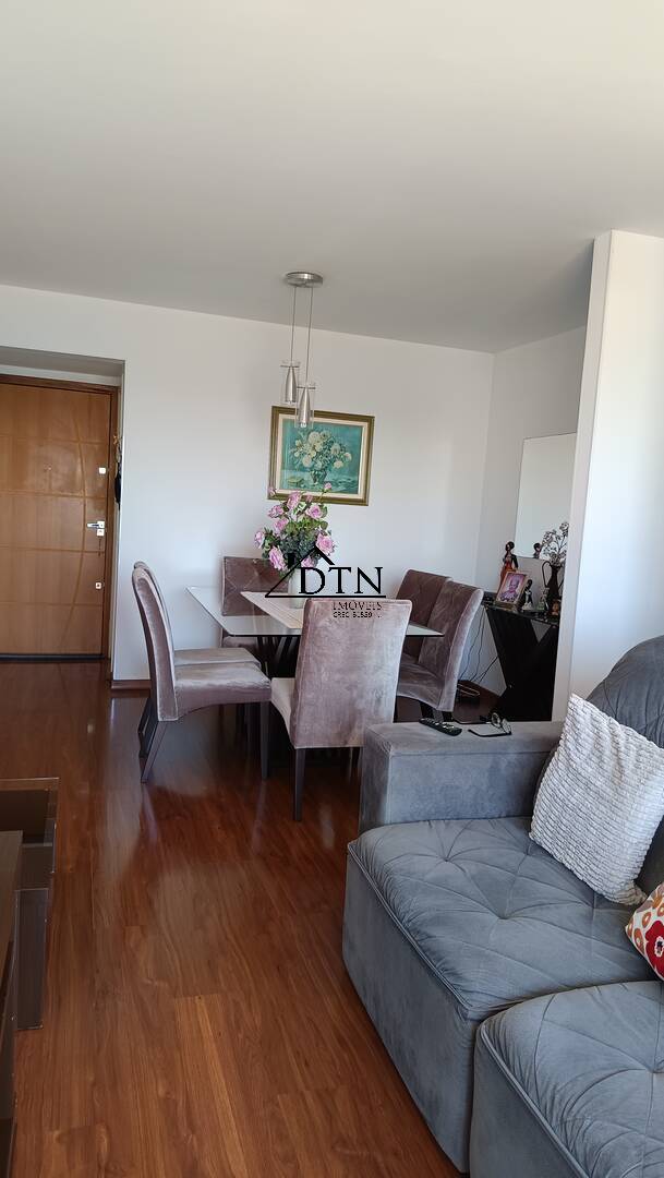 Apartamento à venda com 2 quartos, 68m² - Foto 6