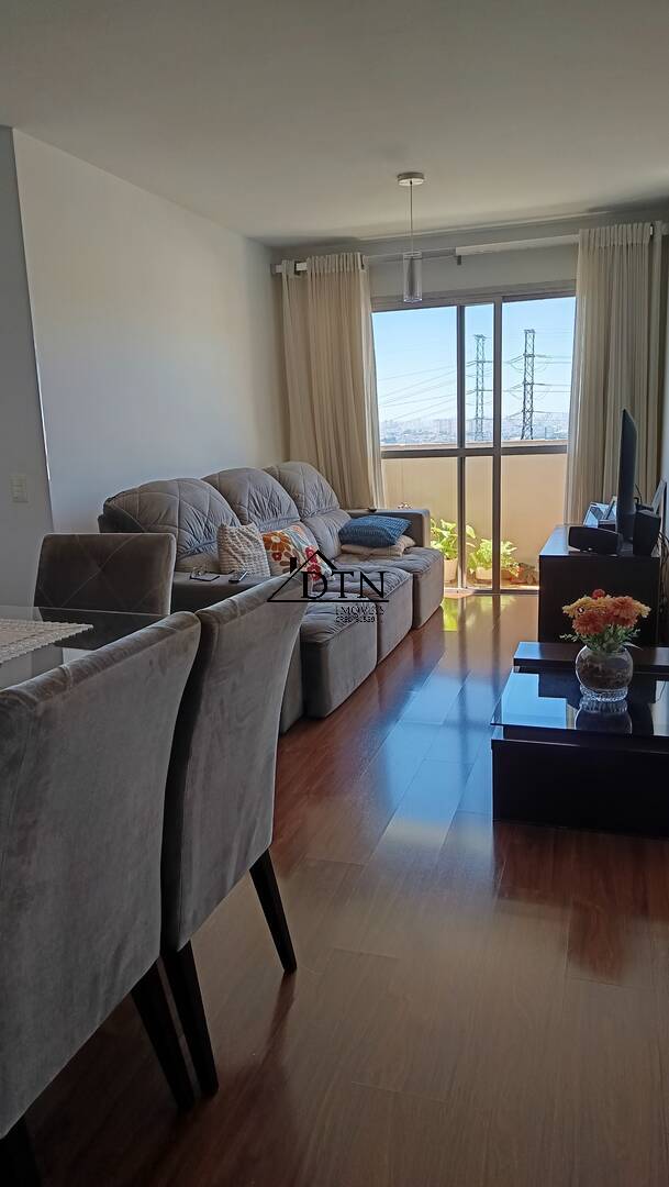 Apartamento à venda com 2 quartos, 68m² - Foto 9