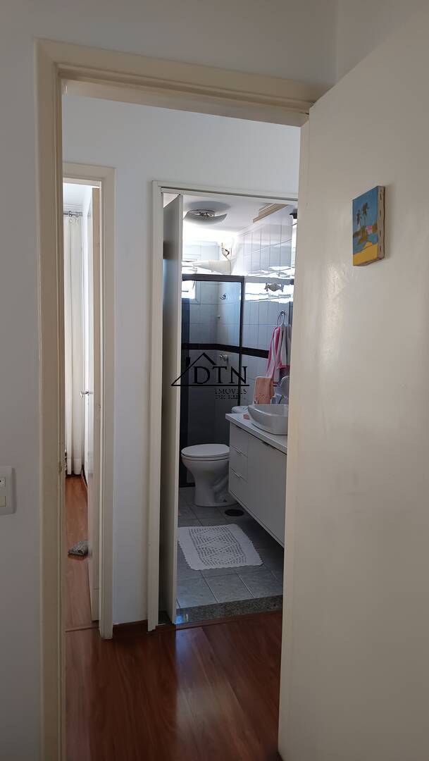 Apartamento à venda com 2 quartos, 68m² - Foto 21