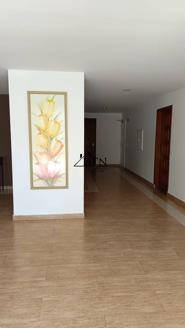 Apartamento à venda com 2 quartos, 68m² - Foto 82